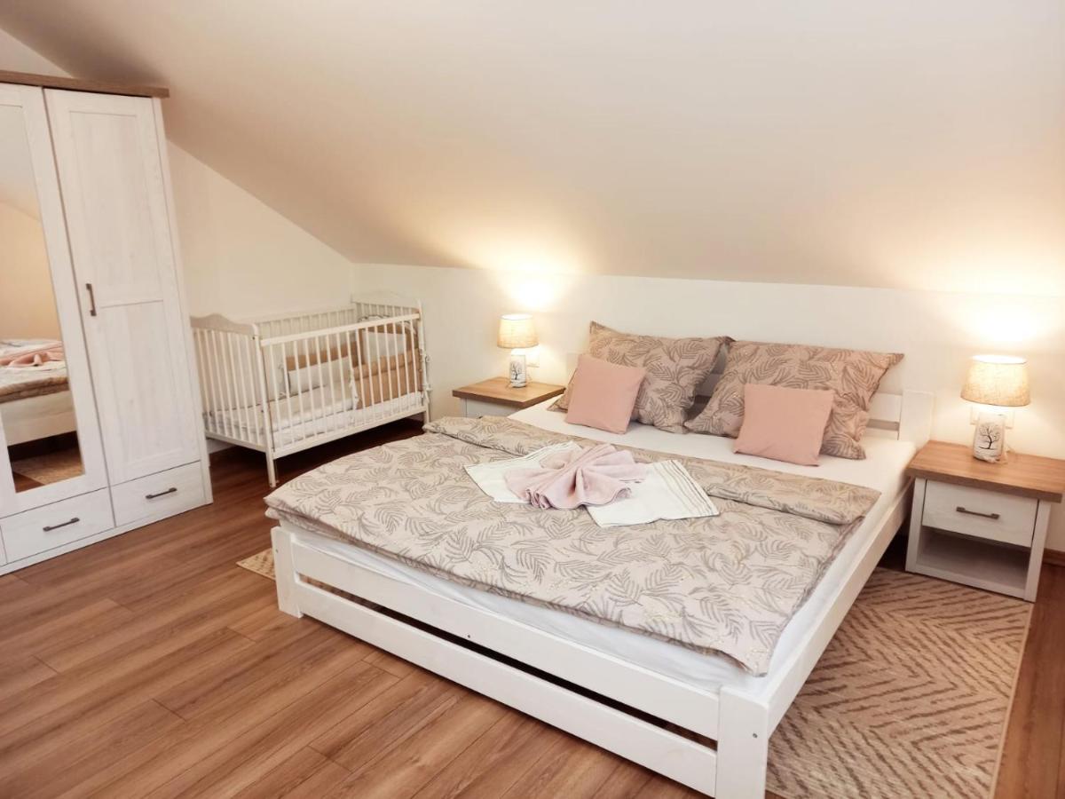 Apartman Pod Sivym Vrchom Bölényfalu Kültér fotó